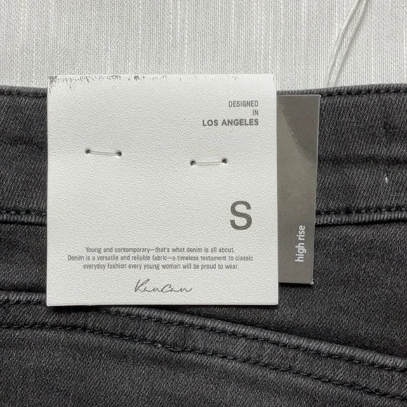 KanCan faded black high rise cutoff - Picture 6 of 9